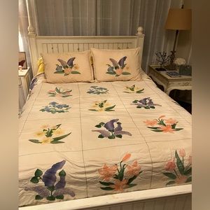 Quilt Floral  Full / Double Vintage